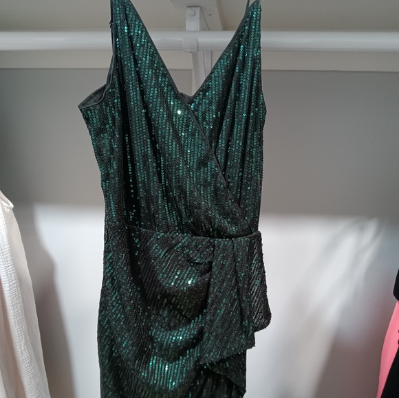 Woman's cocktail dress - Picture 2 of 5